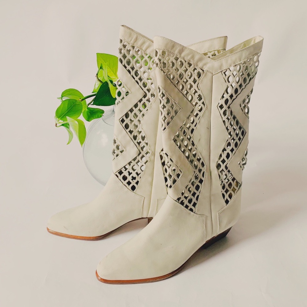 Vintage Italian Off-White Leather Cowboy Boots